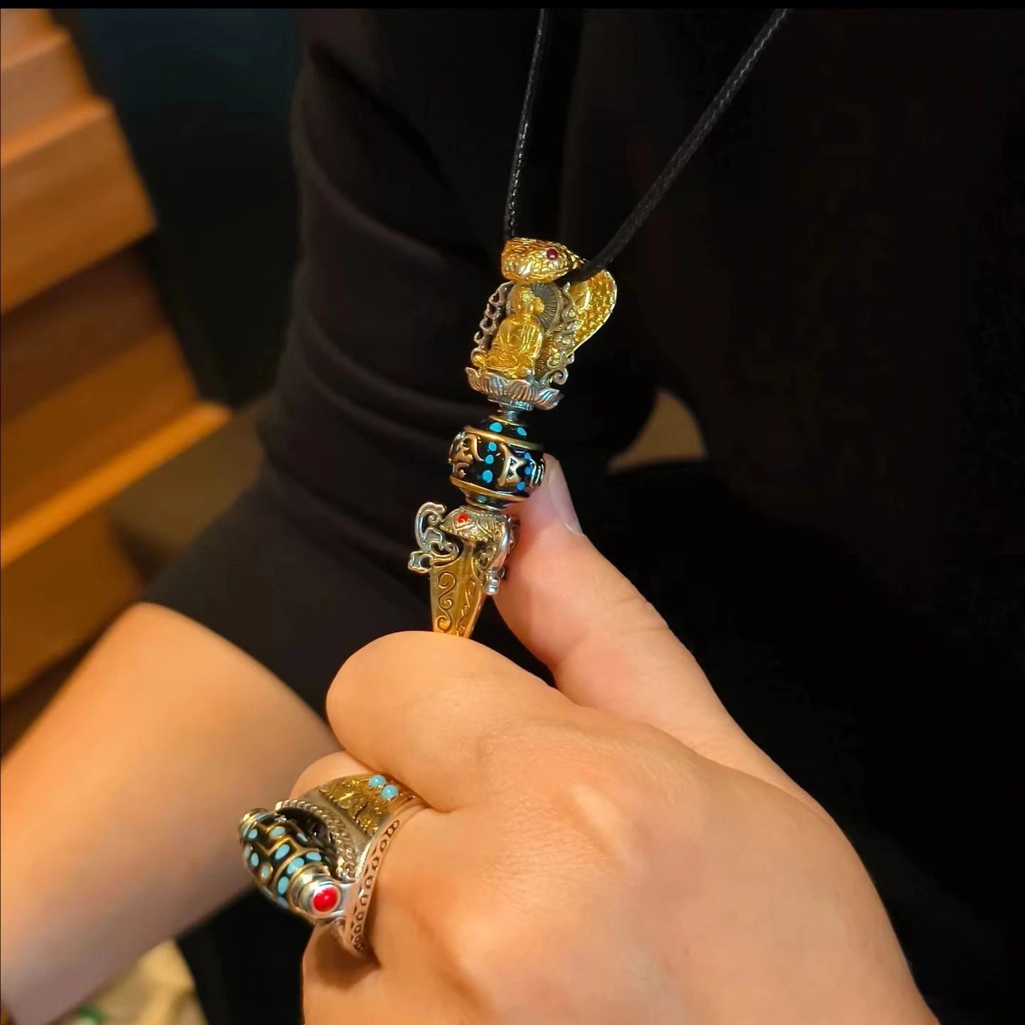 Tibetan-style copper alloy rotatable Vajra pendant