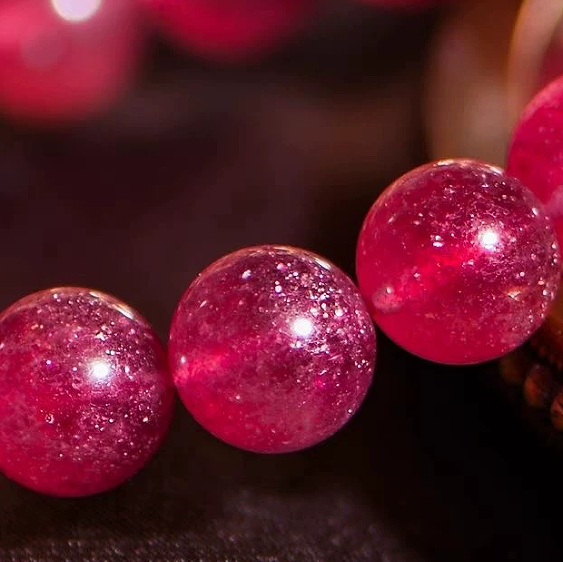 Spiritual Healing Natural Strawberry Quartz Bracelet | Emotional Energy Regulation