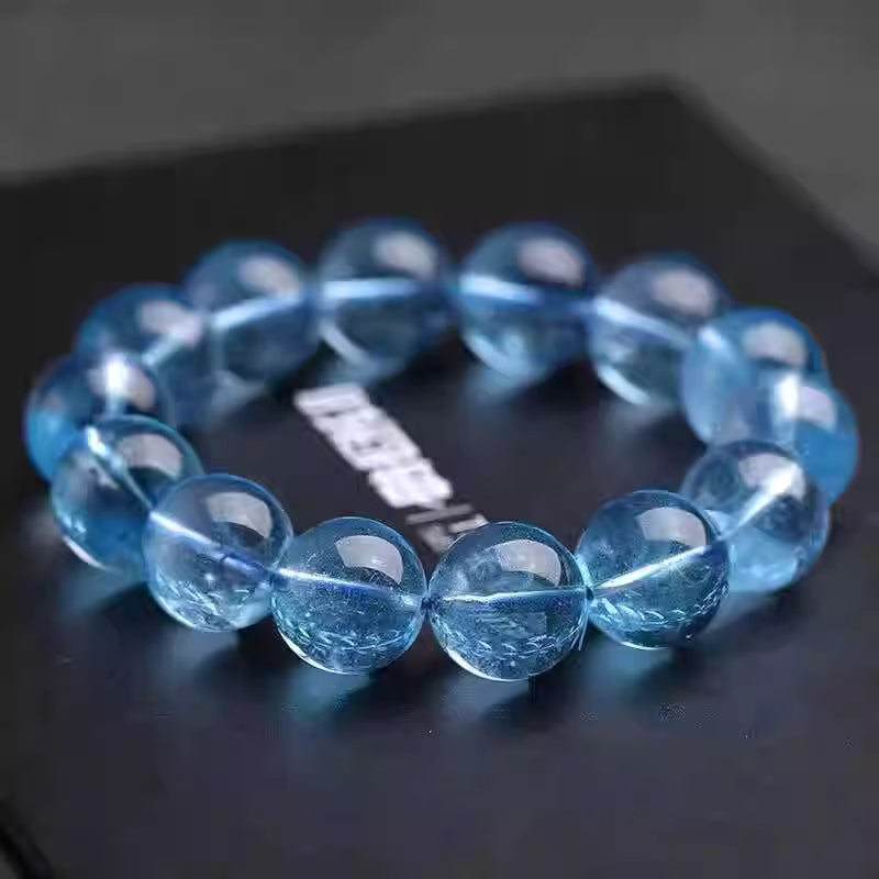 Natural blue crystal (aquamarine) bracelet