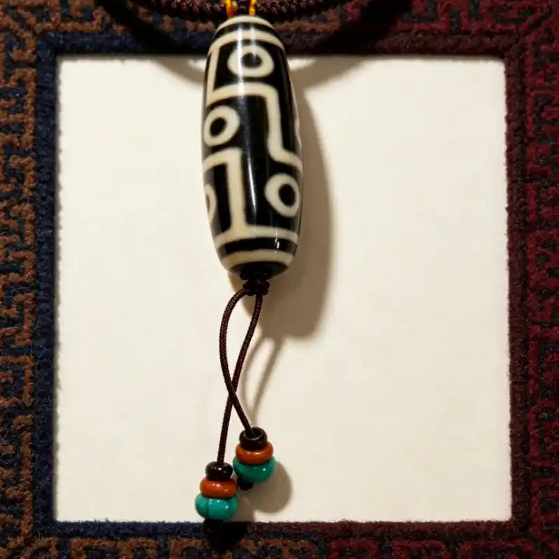 tibetan-dzi-bead-necklace-worn-lifestyle